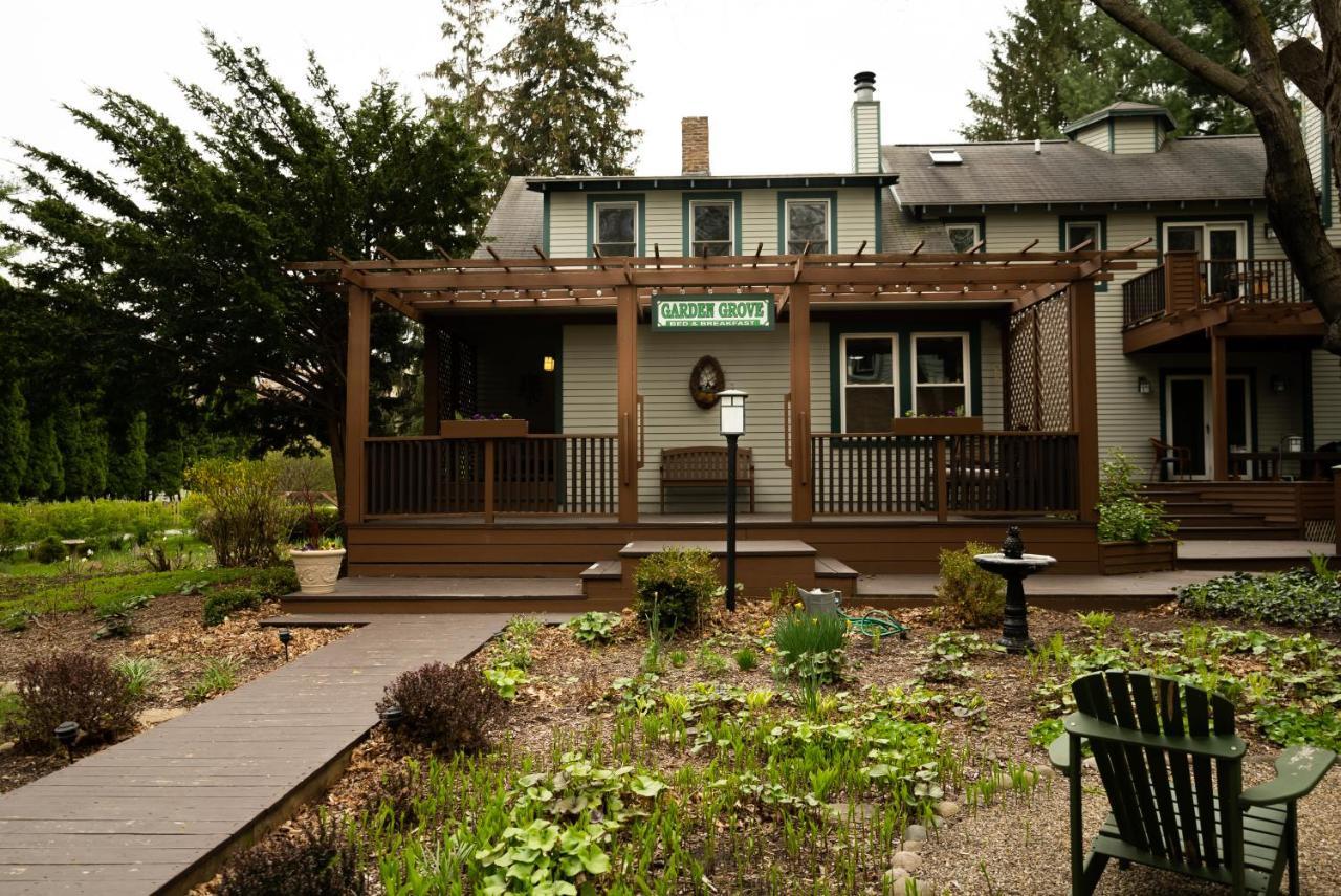 Garden Grove Inn Bed And Breakfast Union Pier Eksteriør bilde